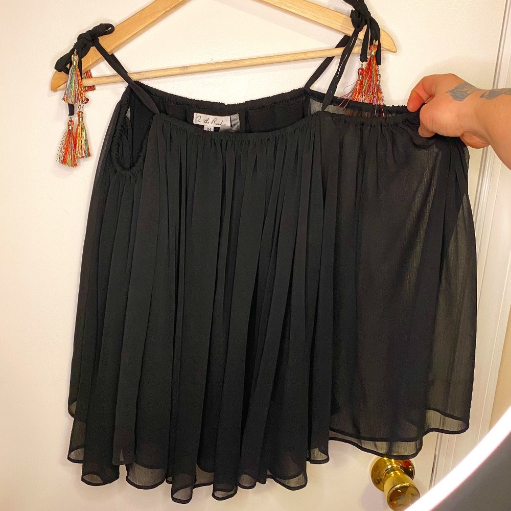 On The Road off-the-shoulder flowy top, Medium